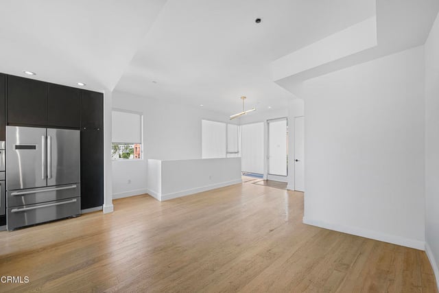 1345 Havenhurst Drive 16, Los Angeles, CA 90046 — photo 13 of 40