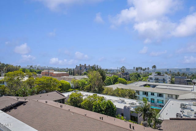 1345 Havenhurst Drive 16, Los Angeles, CA 90046 — photo 37 of 40