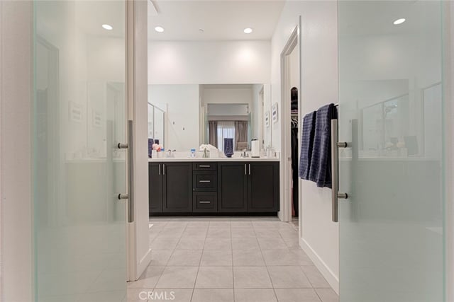 28619 Bloom, Saugus, CA 91350 — photo 20 of 75