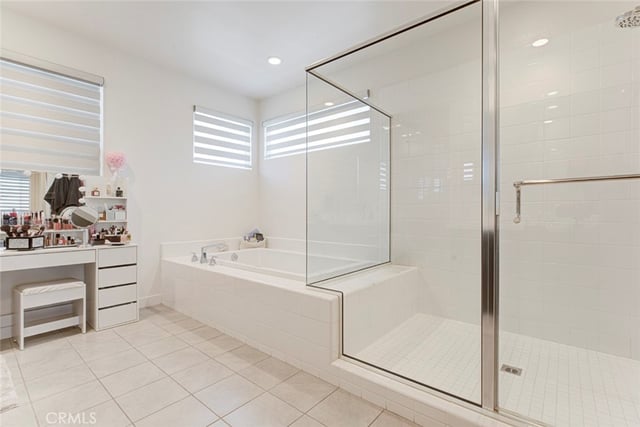 28619 Bloom, Saugus, CA 91350 — photo 34 of 75