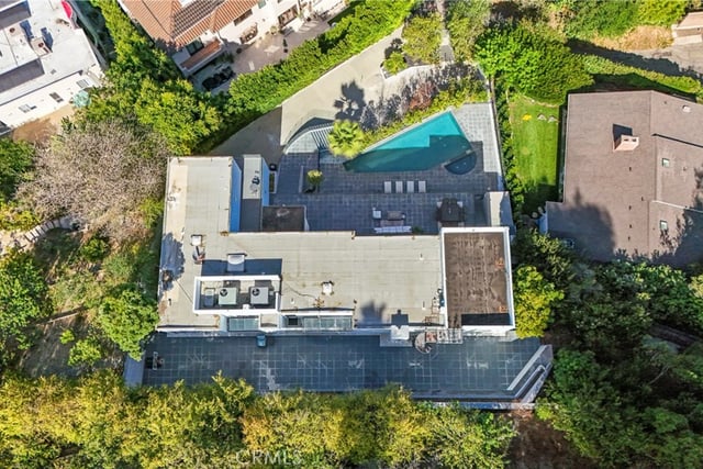 12148 Travis, Los Angeles, CA 90049 — photo 20 of 70