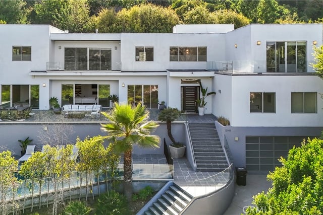 12148 Travis, Los Angeles, CA 90049 — photo 24 of 70