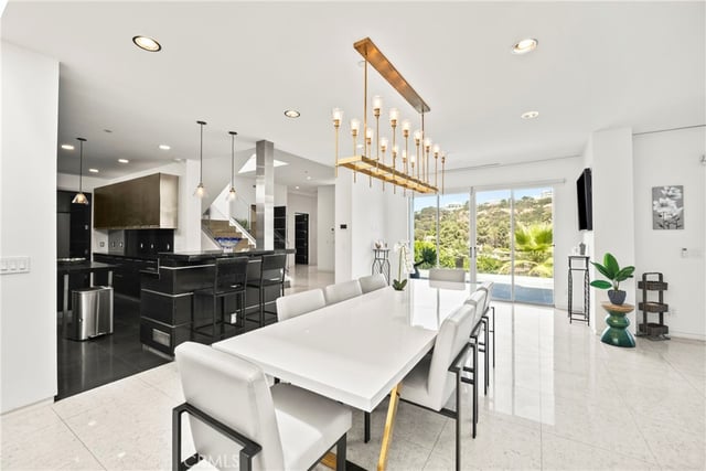 12148 Travis, Los Angeles, CA 90049 — photo 57 of 70