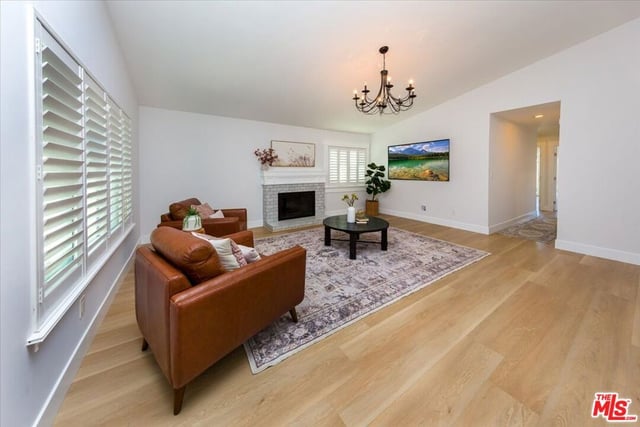 25414 Via Dabna, Santa Clarita, CA 91355 — photo 5 of 26