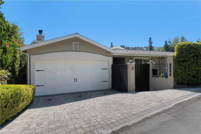 4028 Woodman Canyon, Sherman Oaks, CA 91423 — photo 2 of 45
