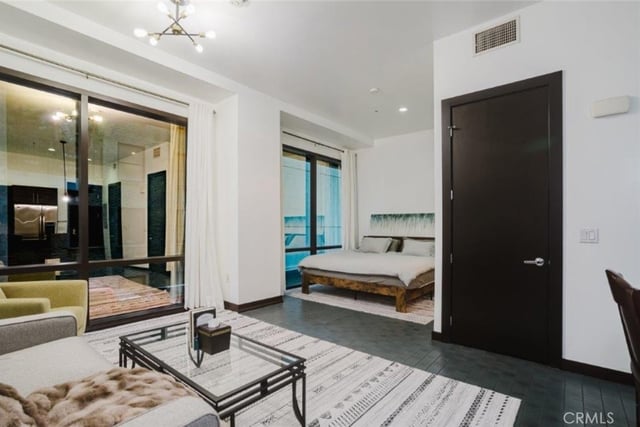 655 S Hope Street 606, Los Angeles, CA 90017 — photo 44 of 55