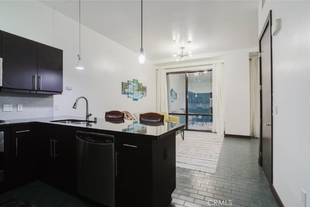 655 S Hope Street 606, Los Angeles, CA 90017 — photo 53 of 55