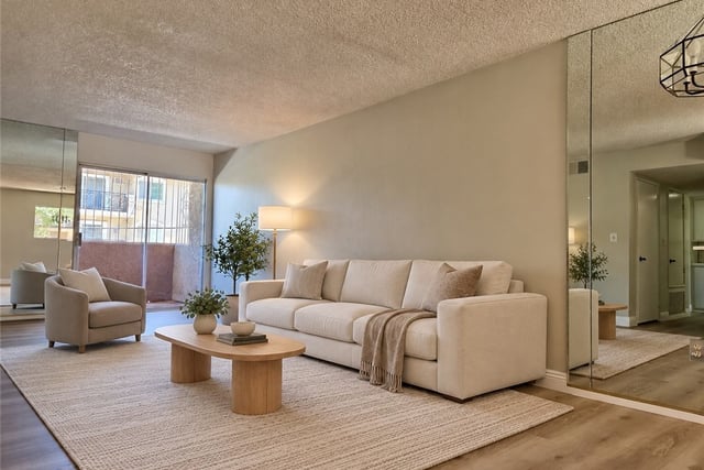 200 S Reno 102, Los Angeles, CA 90057 — photo 8 of 26