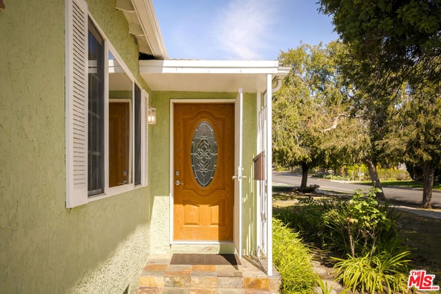 4747 Berryman Avenue, Culver City, CA 90230 — photo 6 of 30