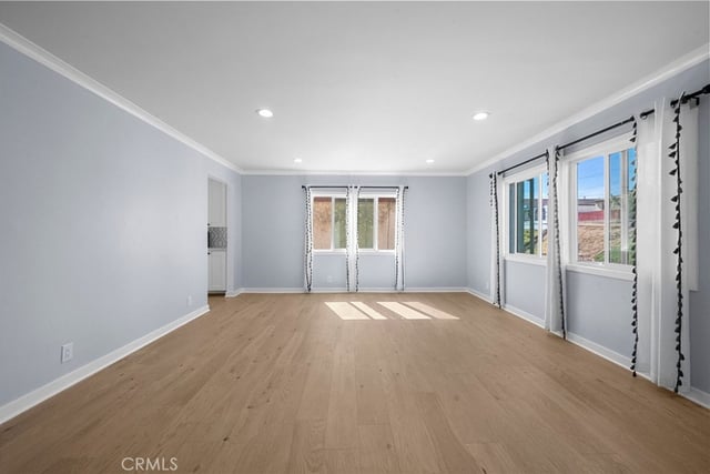 441 W 2nd, Los Angeles, CA 90731 — photo 6 of 23