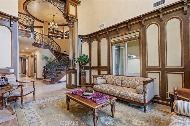 3426 Wedgewood Lane, Burbank, CA 91504 — photo 14 of 70