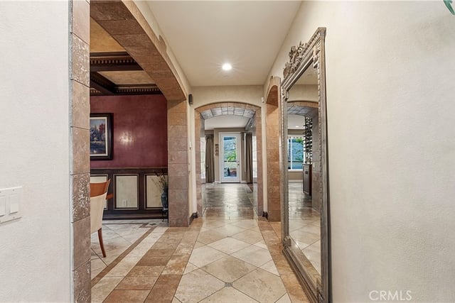 3426 Wedgewood Lane, Burbank, CA 91504 — photo 17 of 70