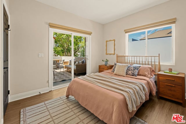 5922 Barton Avenue, Los Angeles, CA 90038 — photo 11 of 20
