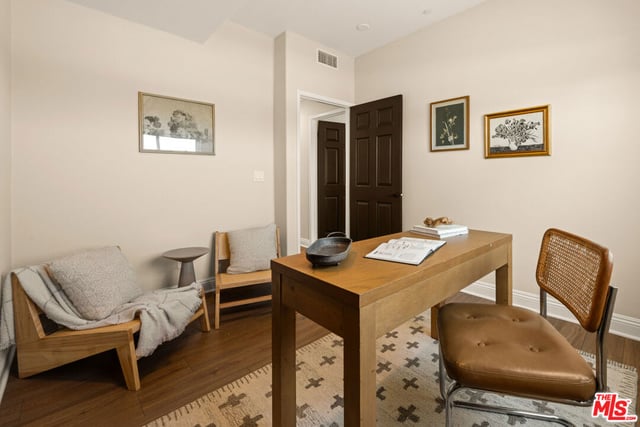 5922 Barton Avenue, Los Angeles, CA 90038 — photo 13 of 20