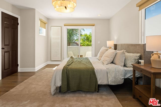 5922 Barton Avenue, Los Angeles, CA 90038 — photo 15 of 20