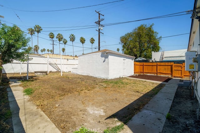 5419 S Rimpau, Los Angeles, CA 90043 — photo 31 of 39