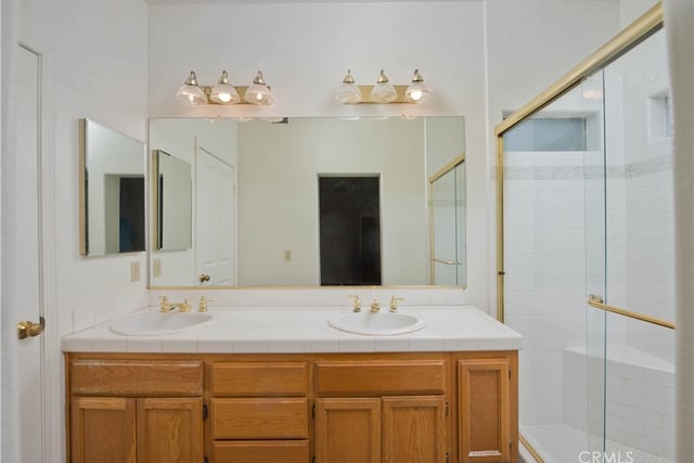 2464 Pleasant Grove Circle, Thousand Oaks, CA 91362 — photo 26 of 40