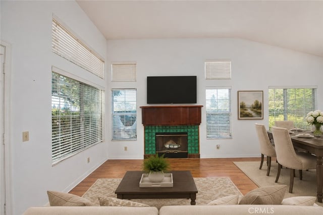 2464 Pleasant Grove Circle, Thousand Oaks, CA 91362 — photo 6 of 40