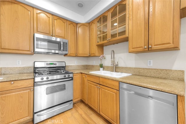 971 S St Andrews Place 101, Los Angeles, CA 90019 — photo 14 of 72