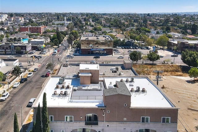 971 S St Andrews Place 101, Los Angeles, CA 90019 — photo 49 of 72