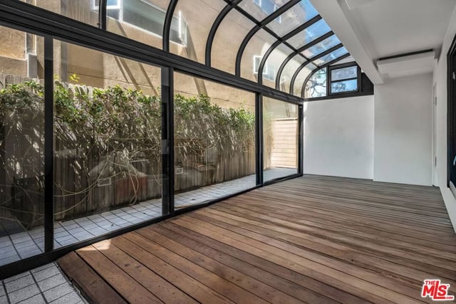 5317 Ocean Front Walk, Los Angeles, CA 90292 — photo 43 of 54