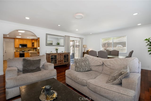11852 Vanport Avenue, Sylmar, CA 91342 — photo 5 of 21