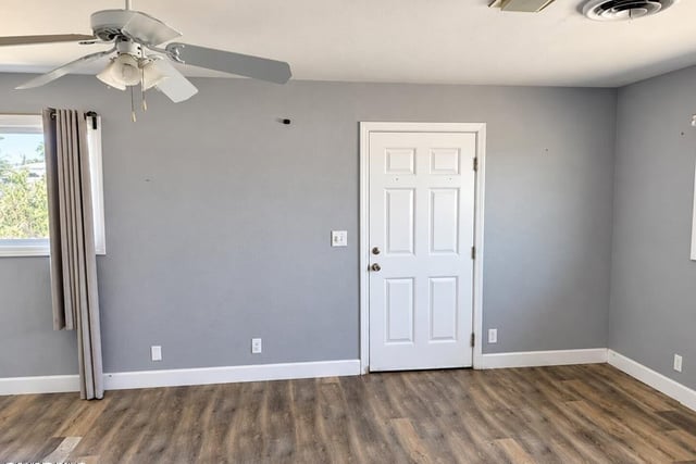 1902 W Avenue L, Lancaster, CA 93534 — photo 37 of 55