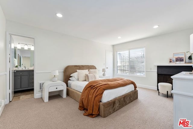 16 S Quarterdeck Street 201, Los Angeles, CA 90292 — photo 16 of 27