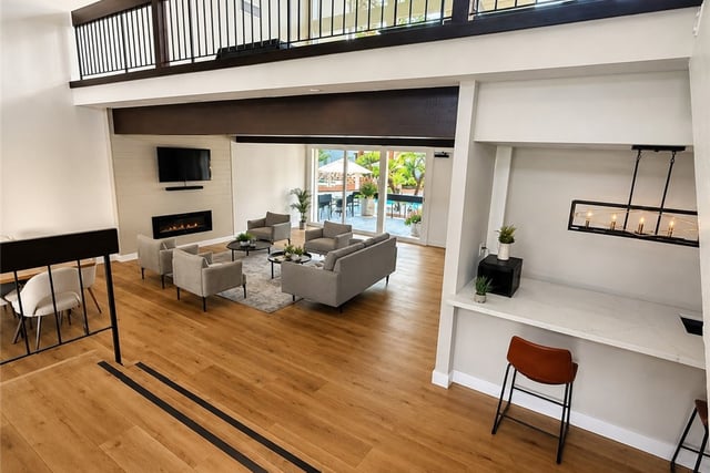 18645 Hatteras Street 206, Tarzana, CA 91356 — photo 5 of 16
