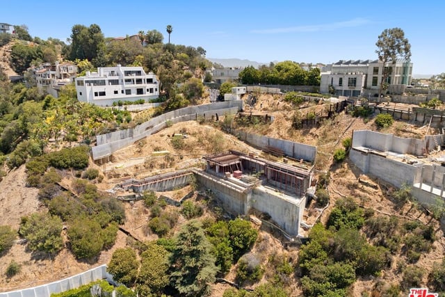 2275 Sunset Plaza, Los Angeles, CA 90069 — photo 6 of 14