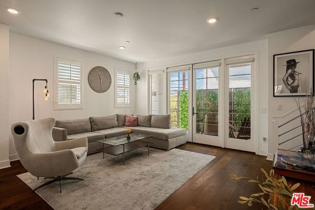 5103 E Echo Street, Los Angeles, CA 90042 — photo 4 of 39