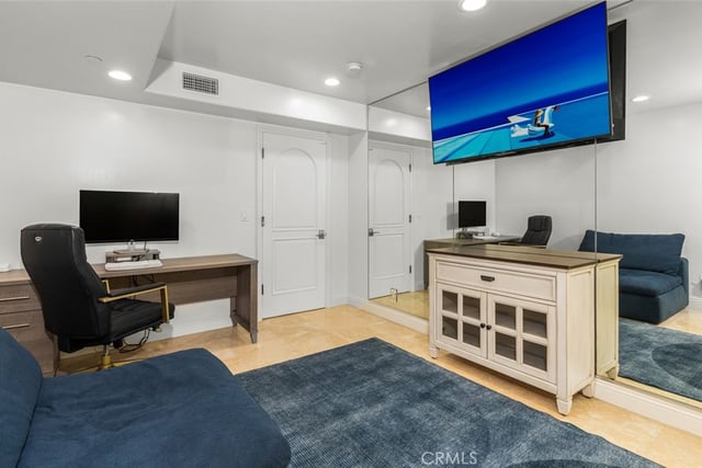6519 E Seaside Walk 21, Long Beach, CA 90803 — photo 49 of 73