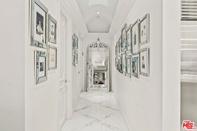 1455 Rising Glen Road, Los Angeles, CA 90069 — photo 9 of 18