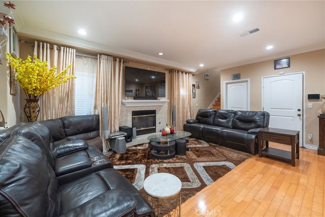11137 S Freeman F, Inglewood, CA 90304 — photo 8 of 28