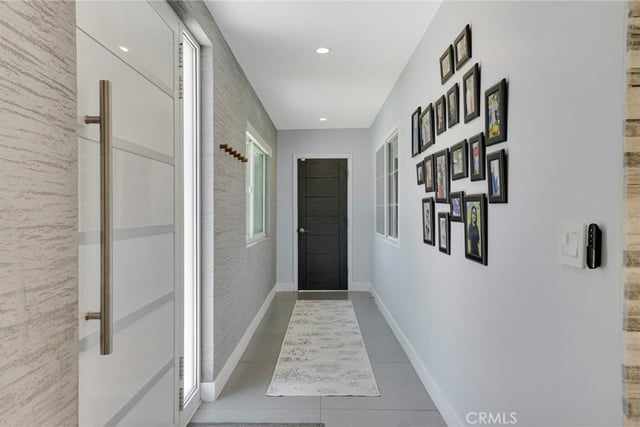 23051 Burbank Boulevard, Woodland Hills, CA 91367 — photo 4 of 54