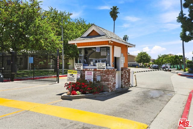 3500 W Manchester Boulevard 23, Inglewood, CA 90305 — photo 30 of 43