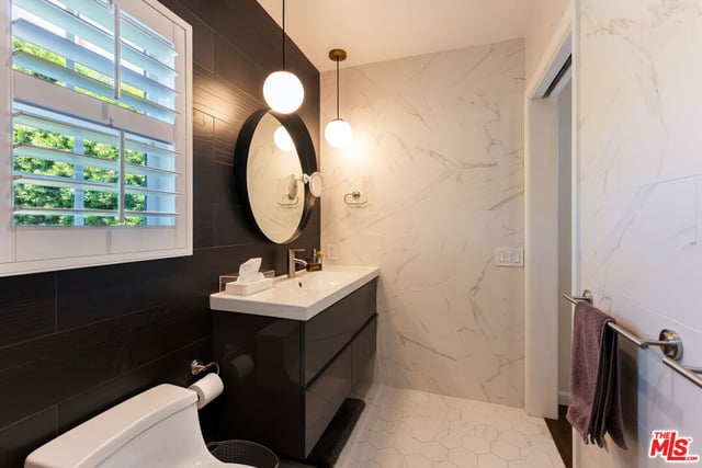 7807 Breen Avenue, Los Angeles, CA 90045 — photo 19 of 37