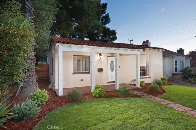 822 Monterey, Glendale, CA 91206 — photo 2 of 51
