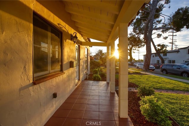 822 Monterey, Glendale, CA 91206 — photo 3 of 51