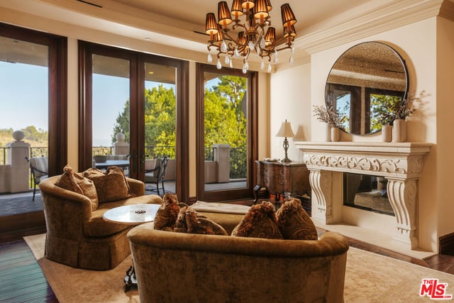 2108 Stratford Circle, Los Angeles, CA 90077 — photo 14 of 33