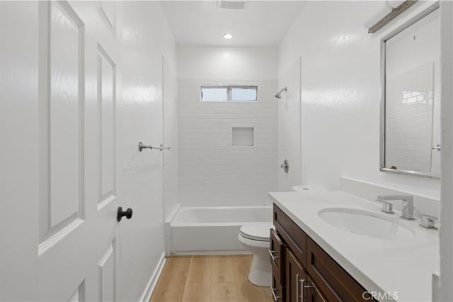 2911 S Palm Grove Avenue, Los Angeles, CA 90016 — photo 19 of 31