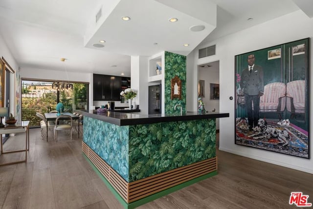 1501 Viewsite Terrace, Los Angeles, CA 90069 — photo 10 of 63