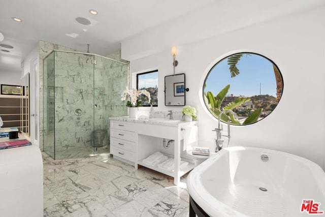 1501 Viewsite Terrace, Los Angeles, CA 90069 — photo 26 of 63