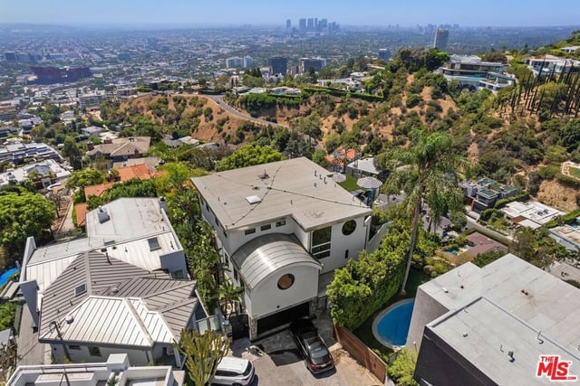 1501 Viewsite Terrace, Los Angeles, CA 90069 — photo 59 of 63