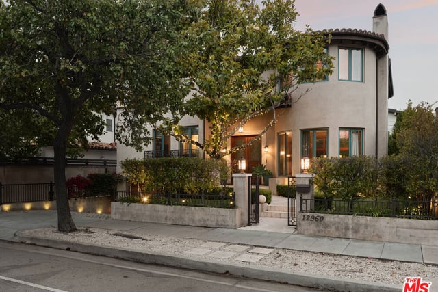 12960 San Vicente Boulevard, Los Angeles, CA 90049 — photo 2 of 39