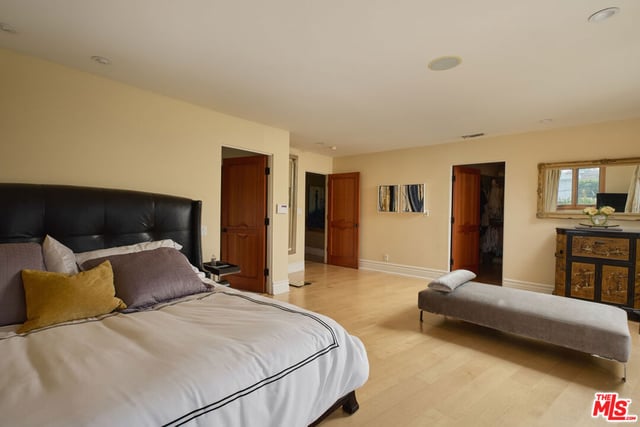 12960 San Vicente Boulevard, Los Angeles, CA 90049 — photo 20 of 39
