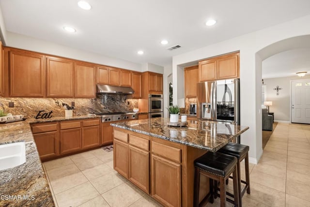 29475 Sequoia Road, Canyon Country, CA 91387 — photo 9 of 52