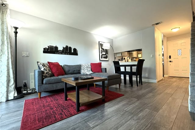 1600 Redondo Avenue 2, Long Beach, CA 90804 — photo 2 of 20
