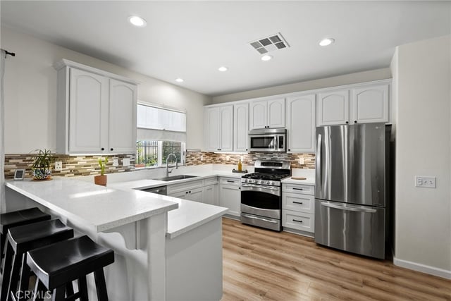 37318 Queen Anne Place, Palmdale, CA 93551 — photo 10 of 56