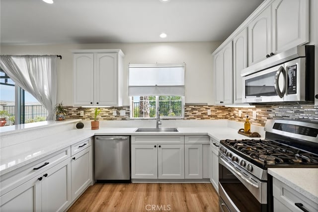 37318 Queen Anne Place, Palmdale, CA 93551 — photo 11 of 56